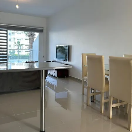 Myguest Rufus 13, Amazing Luxury Pool View Spacious 2-Bedroom Apartment Agios Georgios  Exterior photo